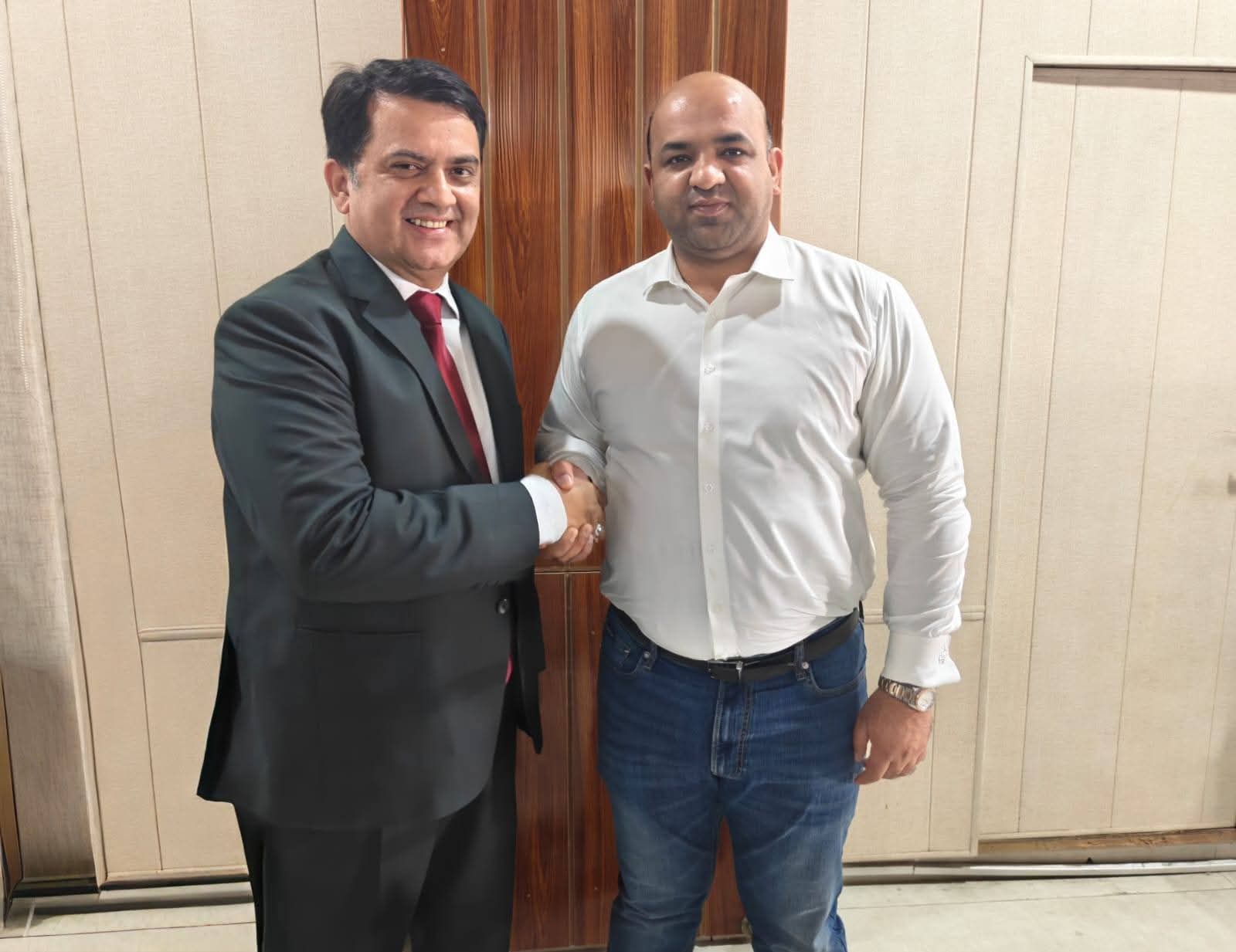 UoC Vice Chancellor Meets Punjab Education Minister